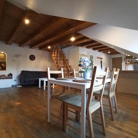 Private Sauna & 4 Bedrooms Old Town Rooftop Apartment 빌뉴스 외부 사진