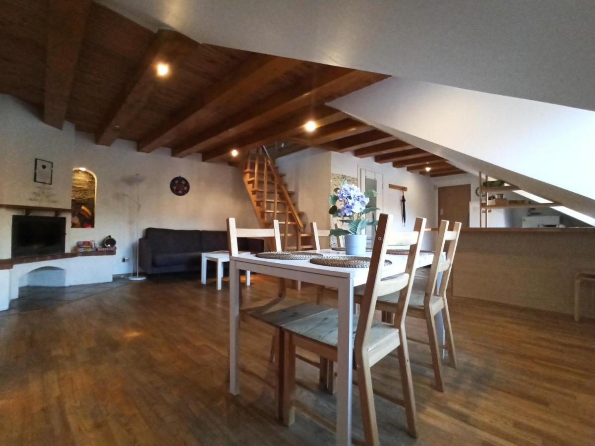 Private Sauna & 4 Bedrooms Old Town Rooftop Apartment 빌뉴스 외부 사진